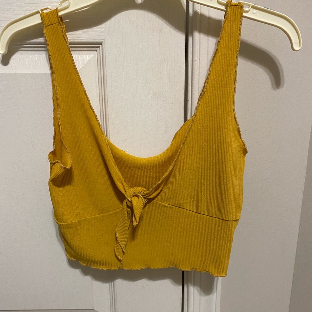 Crop tops